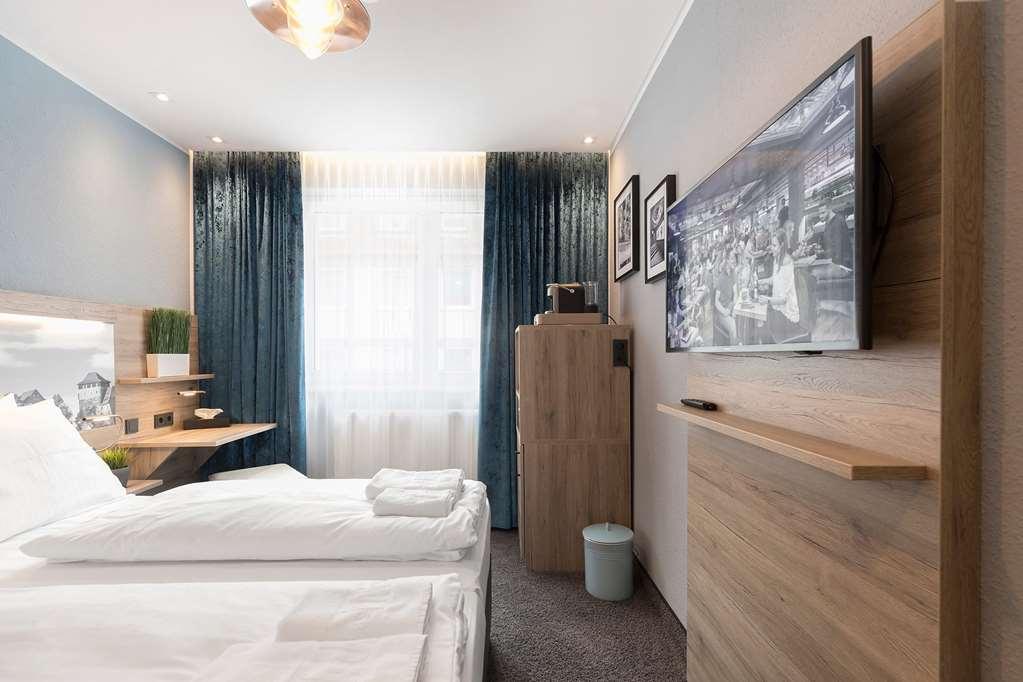 Hotel Daspaul Nuremberg Ruang foto